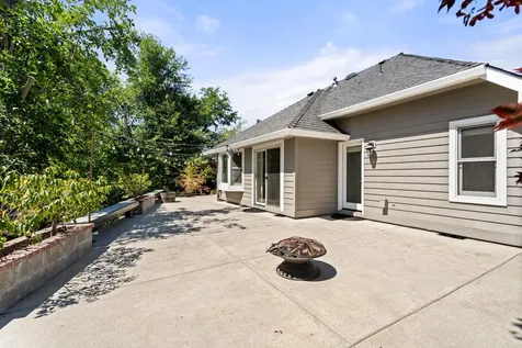 2738 Kerrisdale Ridge Drive Medford OR 97504