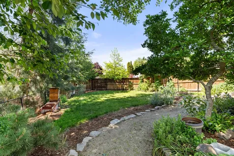 2738 Kerrisdale Ridge Drive Medford OR 97504