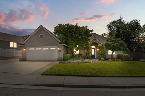 2738 Kerrisdale Ridge Drive Medford OR 97504