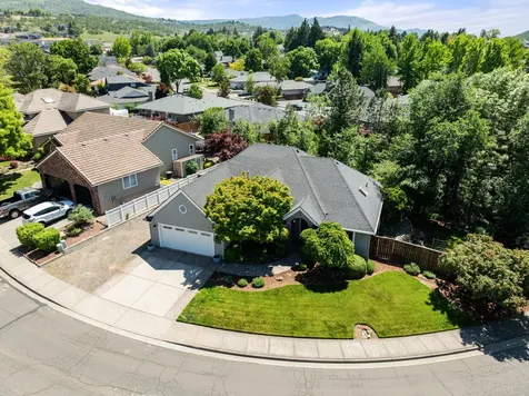 2738 Kerrisdale Ridge Drive Medford OR 97504