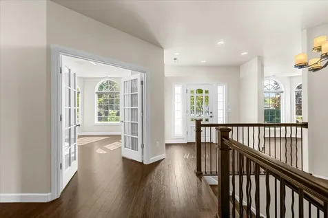 1527 Pebble Beach Court Medford OR 97504