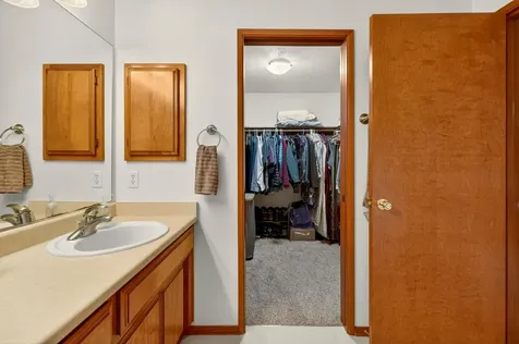 148 Meadow View Drive Phoenix OR 97535