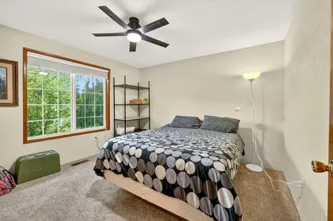 148 Meadow View Drive Phoenix OR 97535