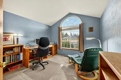 148 Meadow View Drive Phoenix OR 97535