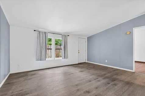 742 2nd Avenue Gold Hill OR 97525