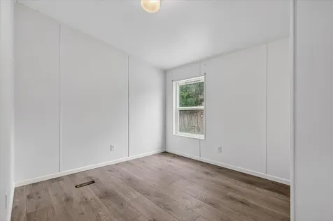 742 2nd Avenue Gold Hill OR 97525