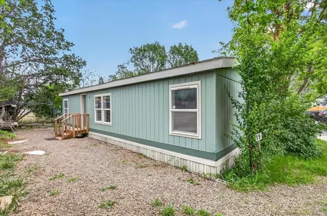742 2nd Avenue Gold Hill OR 97525