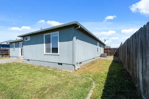 7949 Isabella Way White City OR 97503
