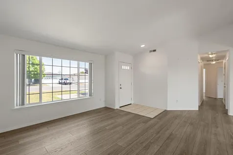 7949 Isabella Way White City OR 97503