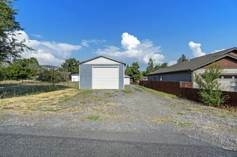 3428 Chelsea Street Klamath Falls OR 97601