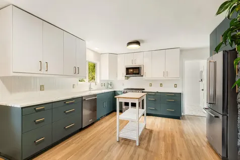 409 NE 6th Street Bend OR 97701