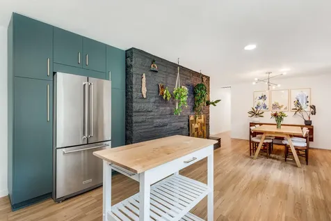 409 NE 6th Street Bend OR 97701