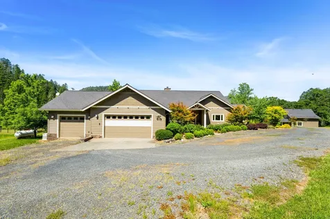 931 Hogan Road Applegate OR 97530