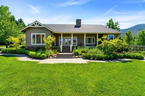 931 Hogan Road Applegate OR 97530