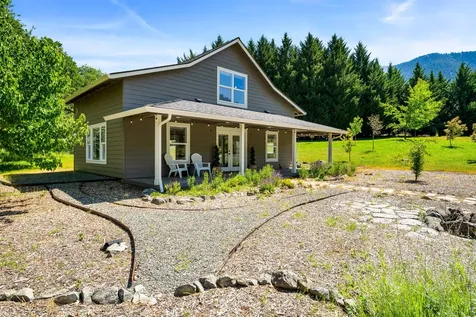 931 Hogan Road Applegate OR 97530