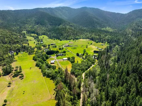 931 Hogan Road Applegate OR 97530