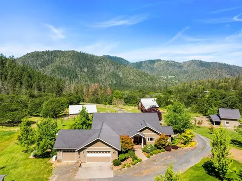 931 Hogan Road Applegate OR 97530
