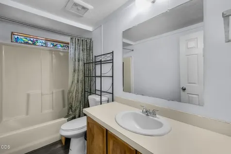 1515 NW Fir Avenue Redmond OR 97756