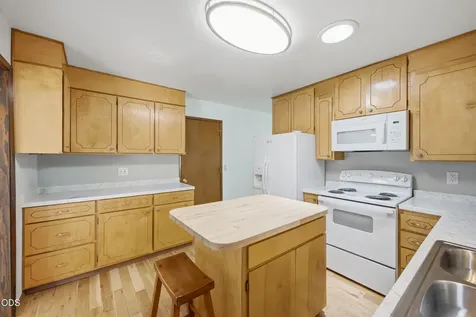 1711 SW 17th Street Redmond OR 97756