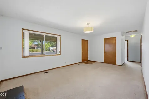 1711 SW 17th Street Redmond OR 97756
