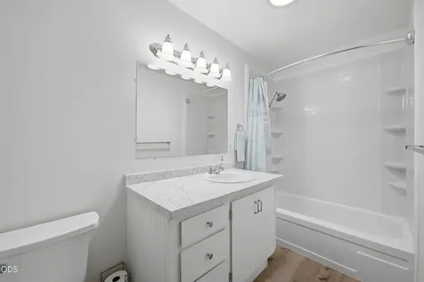 1711 SW 17th Street Redmond OR 97756