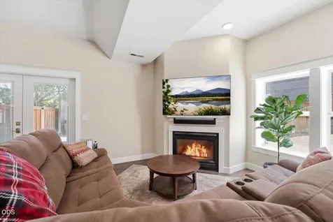 3042 NW Craftsman Drive Bend OR 97703