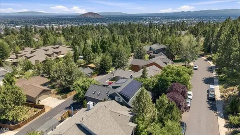 3042 NW Craftsman Drive Bend OR 97703