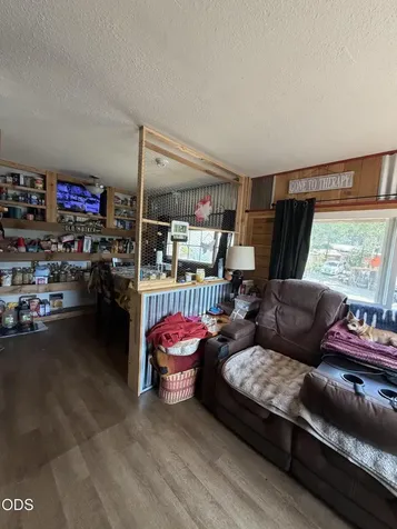 449 Flounce Rock Road Prospect OR 97536