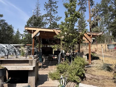 449 Flounce Rock Road Prospect OR 97536