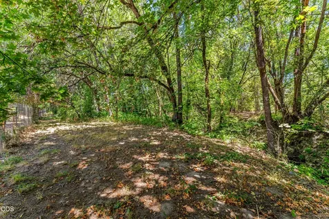 3889 Williams Highway Grants Pass OR 97527