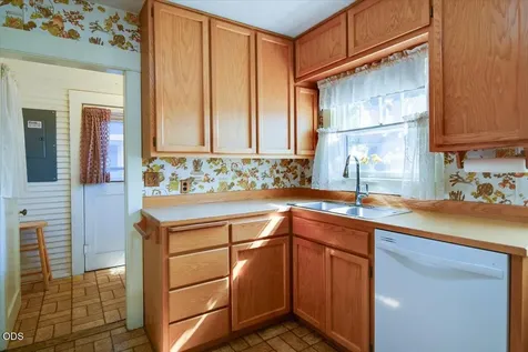 535 SW 10th Street Redmond OR 97756