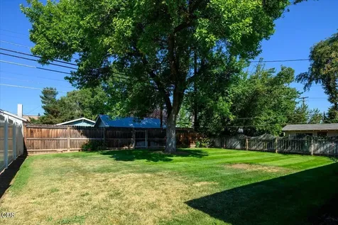 535 SW 10th Street Redmond OR 97756