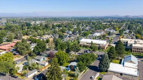 535 SW 10th Street Redmond OR 97756