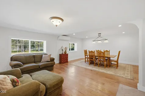 54440 Huntington Road Bend OR 97707