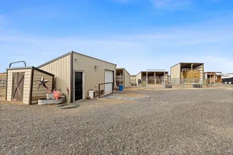 998 NE Brown Drive Madras OR 97741
