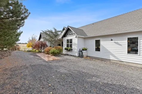 998 NE Brown Drive Madras OR 97741