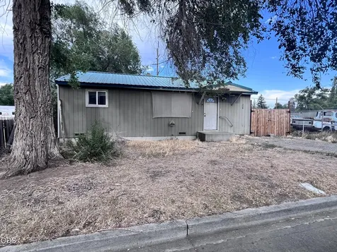 226 SE Jackson Street Redmond OR 97756