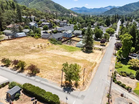 0 Broadway Street Rogue River OR 97537