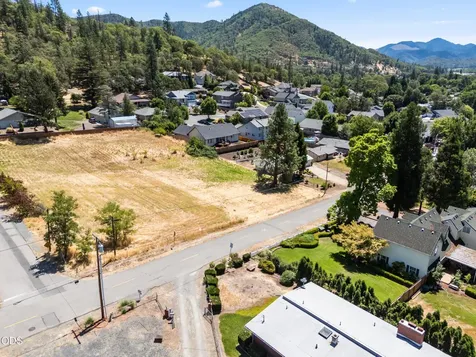0 Broadway Street Rogue River OR 97537