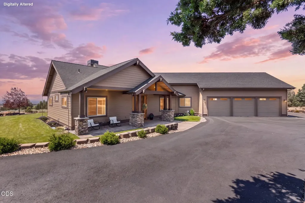 13601 SW Harrison Way Powell Butte OR 97753