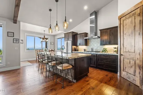 13601 SW Harrison Way Powell Butte OR 97753