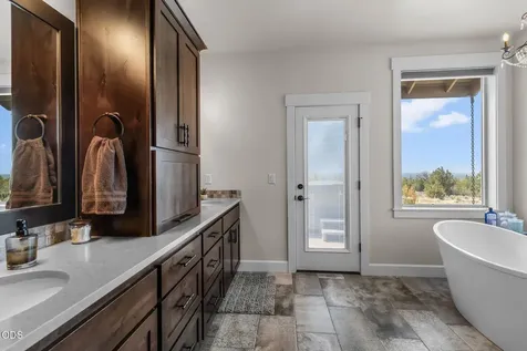13601 SW Harrison Way Powell Butte OR 97753