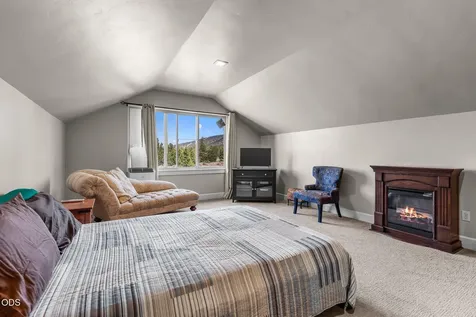 13601 SW Harrison Way Powell Butte OR 97753