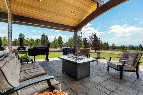 13601 SW Harrison Way Powell Butte OR 97753