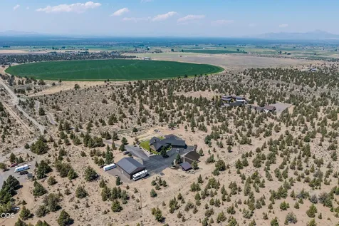 13601 SW Harrison Way Powell Butte OR 97753