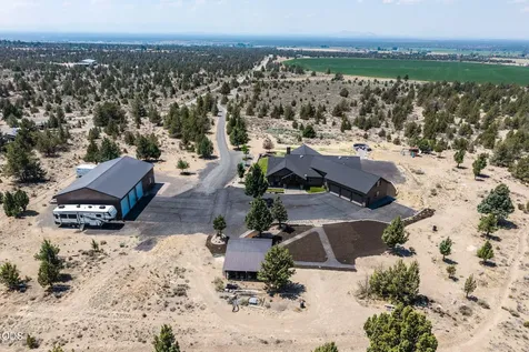 13601 SW Harrison Way Powell Butte OR 97753