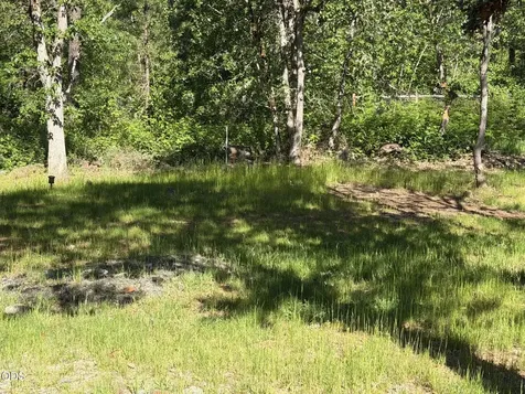 205 Witness Way Rogue River OR 97537