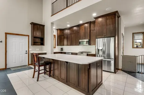 205 Witness Way Rogue River OR 97537