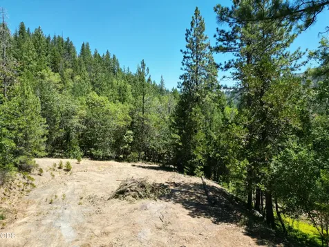 2725 Sykes Creek Road Rogue River OR 97537