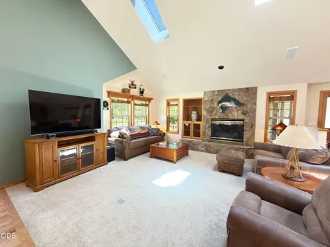 58103 Kinglet Road Sunriver OR 97707